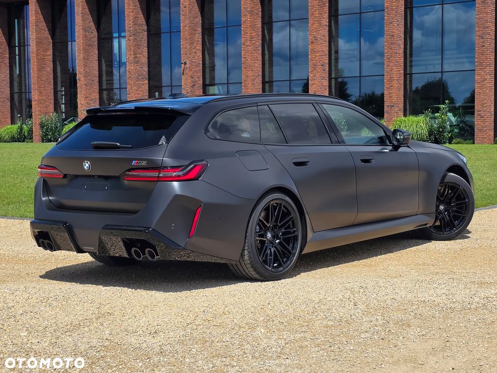 BMW M5 PHEV - 9