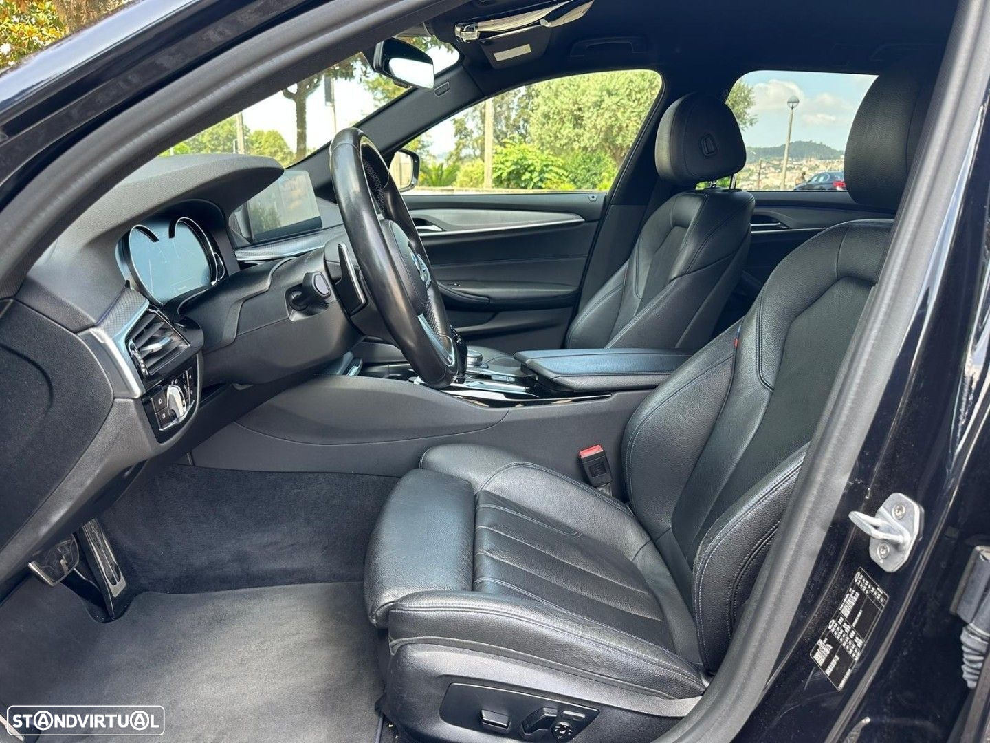 BMW 520 d Pack M Auto - 11