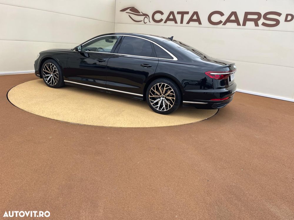 Audi A8 - 11