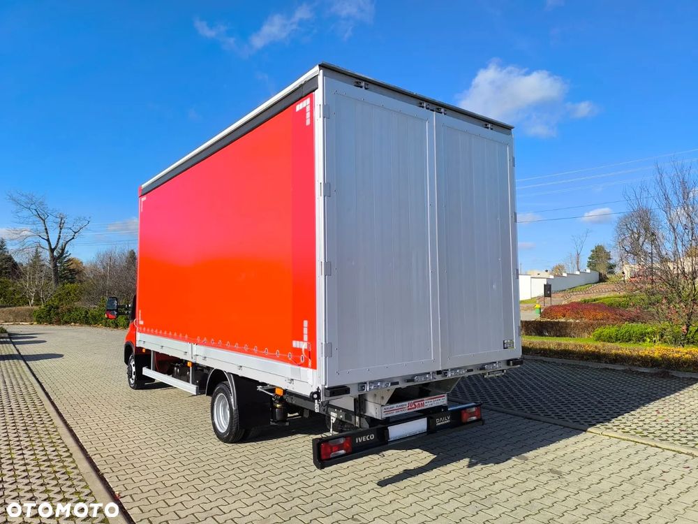 Iveco Daily 50C18 Plandeka, 12 Palet, Sypialnia, Firana+Drzwi z tyłu. - 7