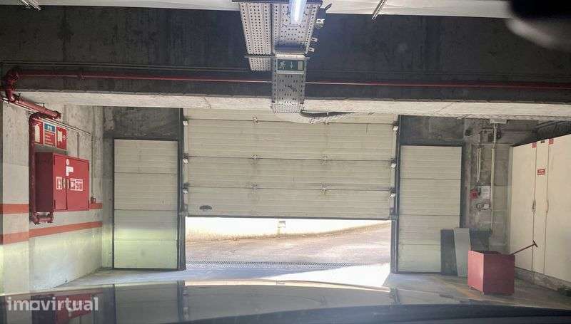 Garagem ao Hospital S. João | FEUP | FEP - Grande imagem: 5/7