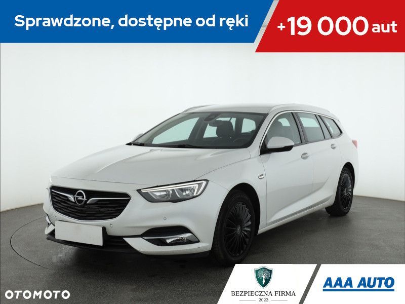 Opel Insignia - 1