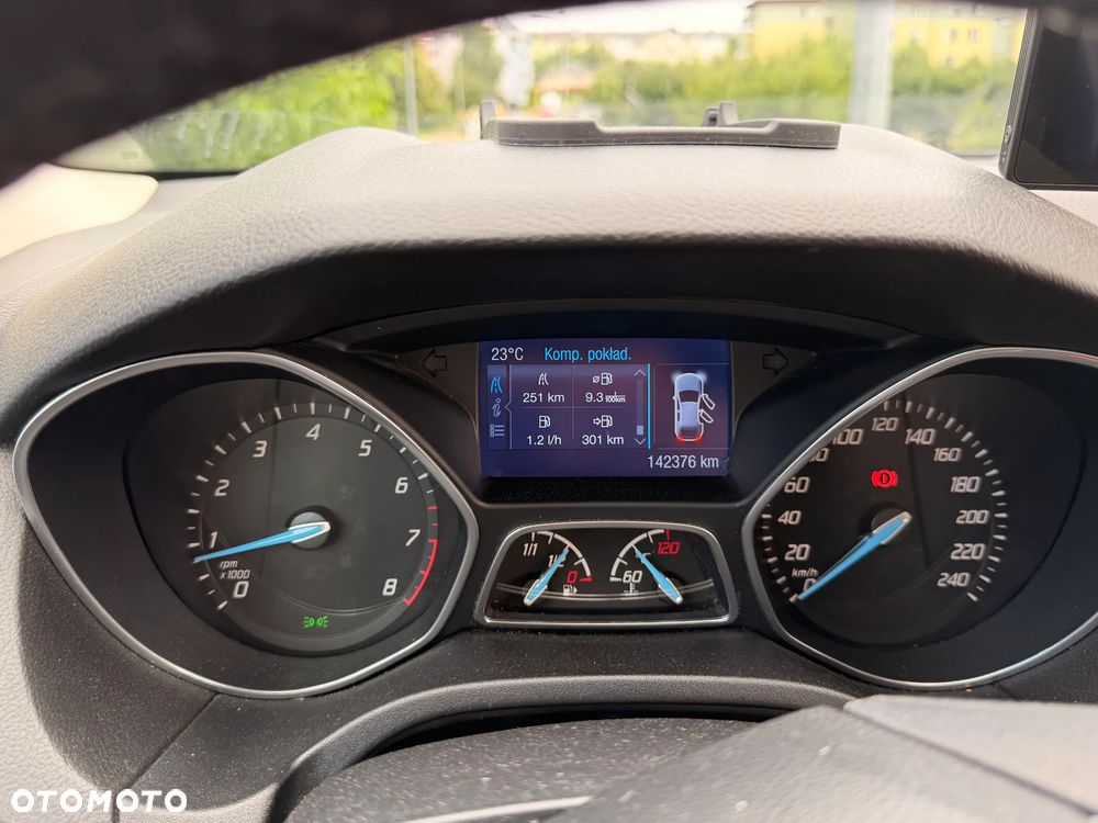 Ford Focus 1.6 EcoBoost Start-Stopp-System Titanium - 25