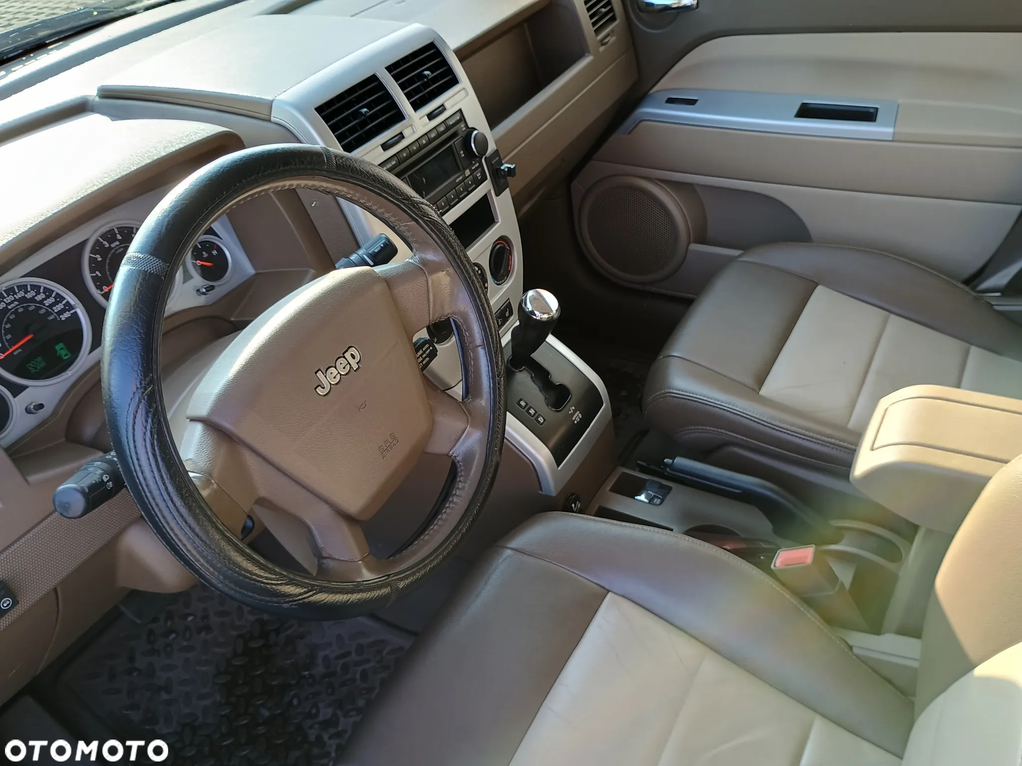 Jeep Compass 2.4 Limited CVT2 - 18