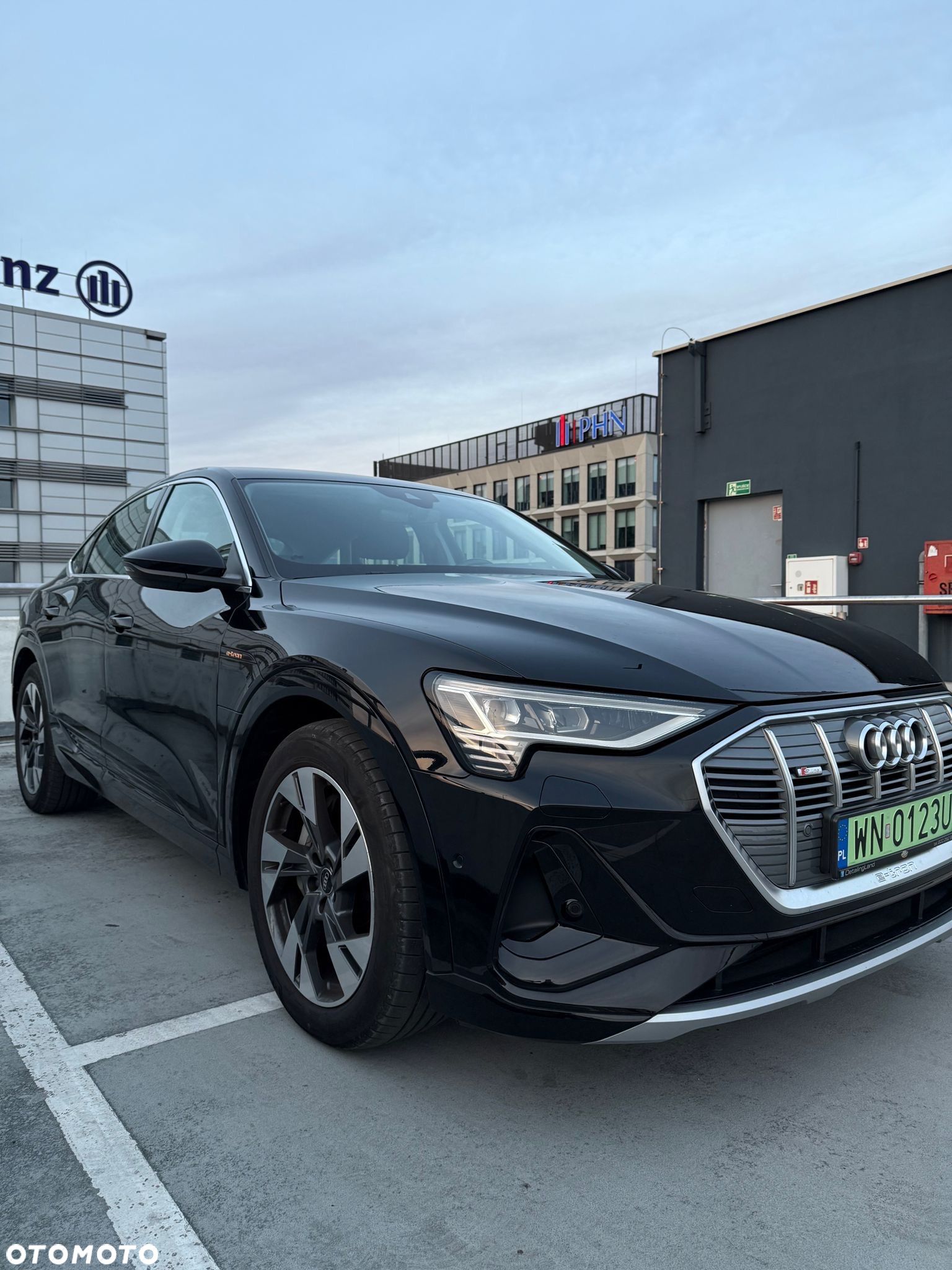Audi e-tron 50 Quattro S Line - 1