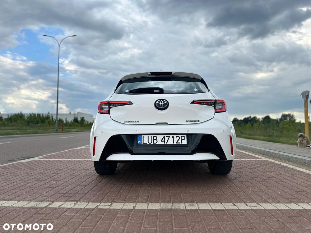 Toyota Corolla - 5