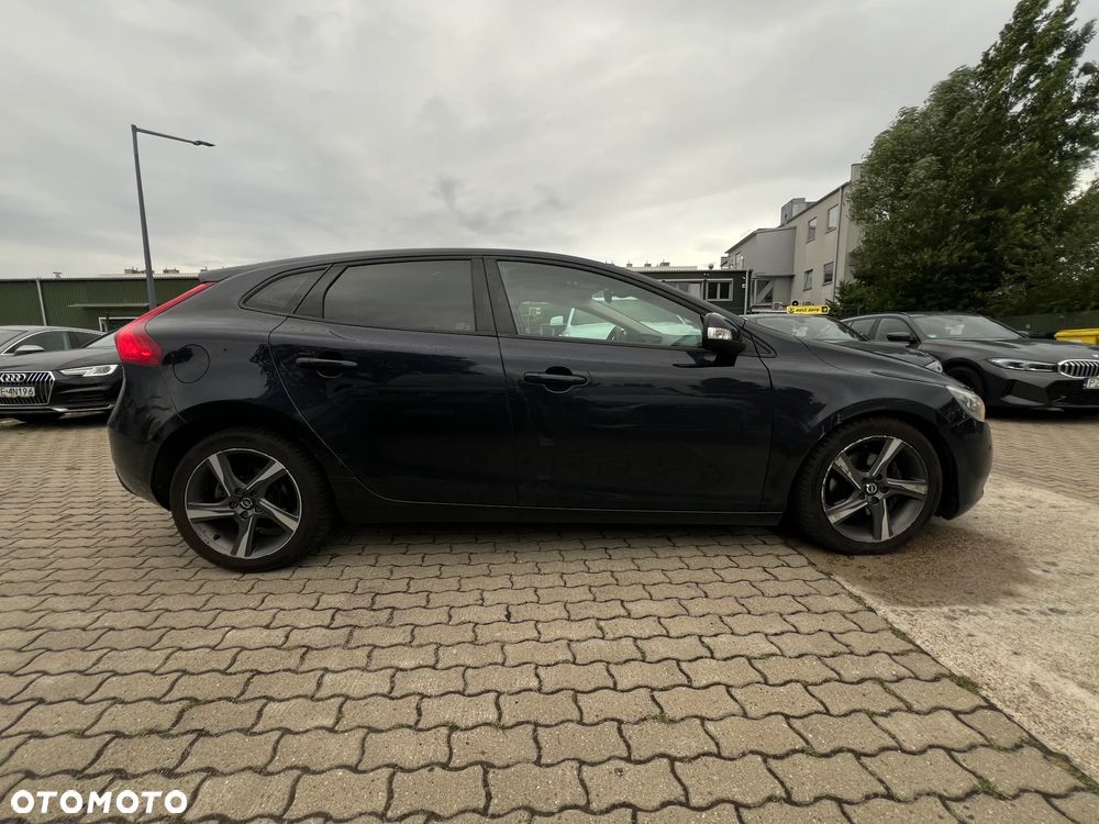 Volvo V40 - 10
