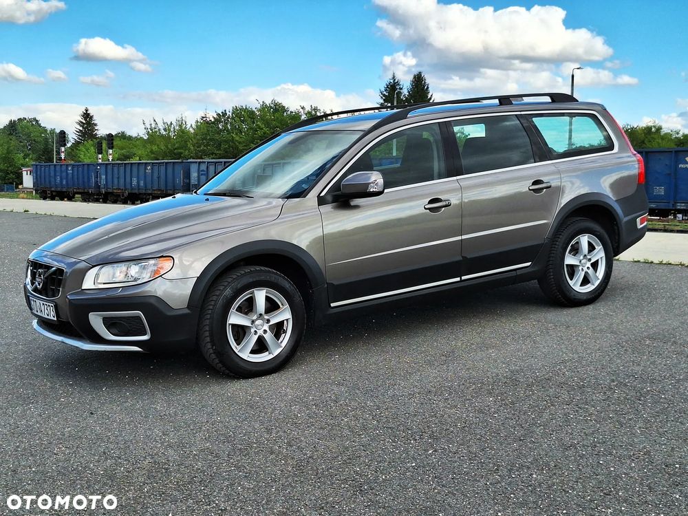 Volvo XC 70 D5 AWD Kinetic - 36