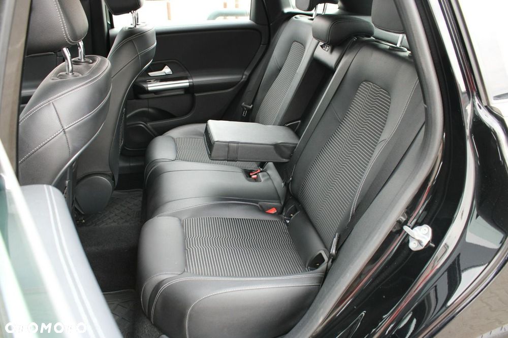 Mercedes-Benz Klasa B 200 d 8G-DCT Edition 19 - 13
