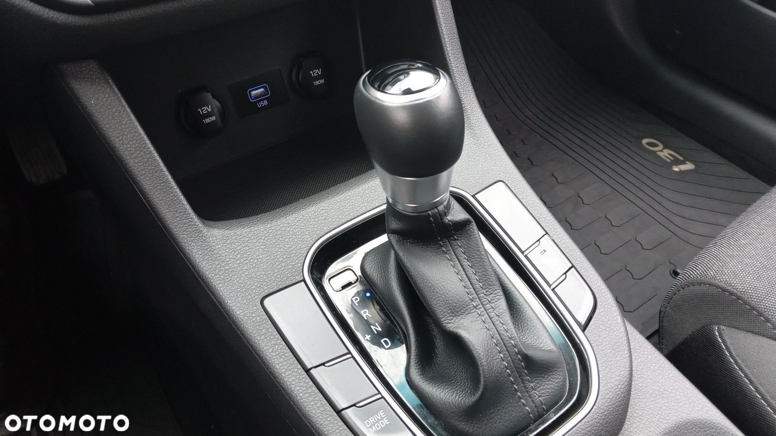 Hyundai i30 - 22