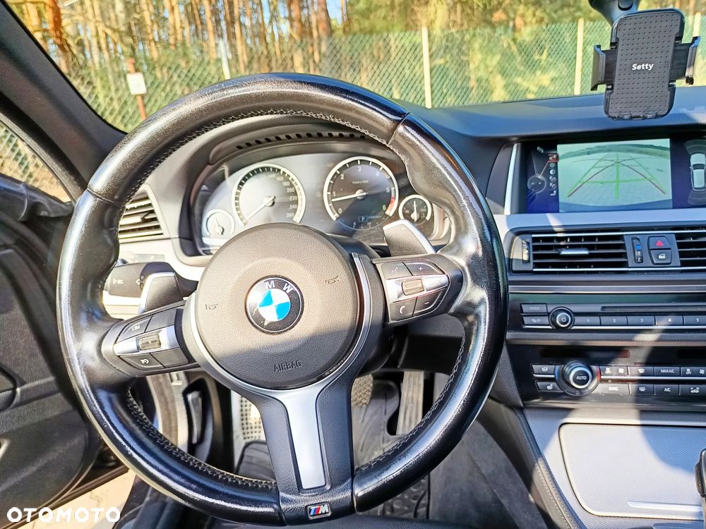 BMW Seria 5 530d xDrive Luxury Line - 36