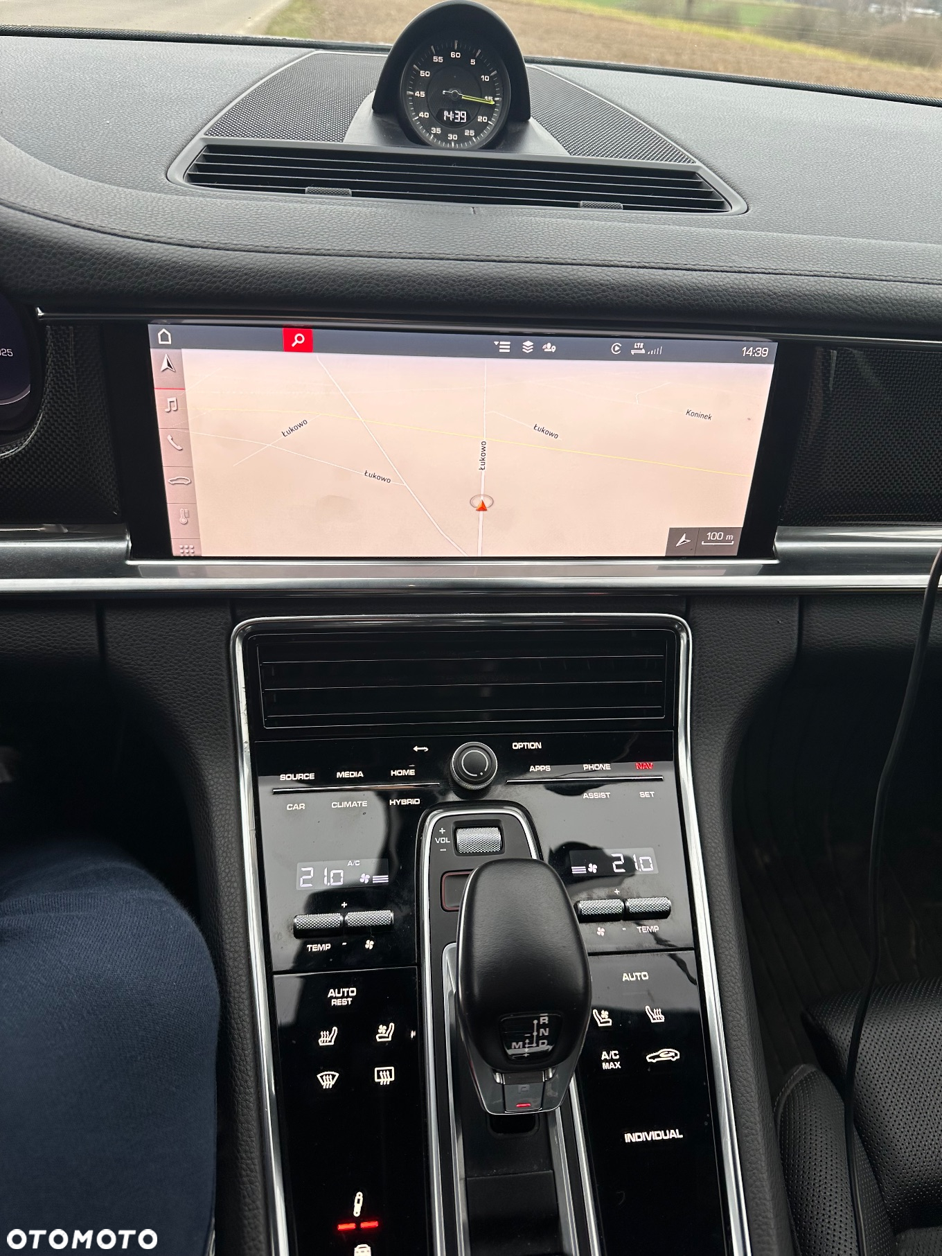 Porsche Panamera 4S E-Hybrid - 22
