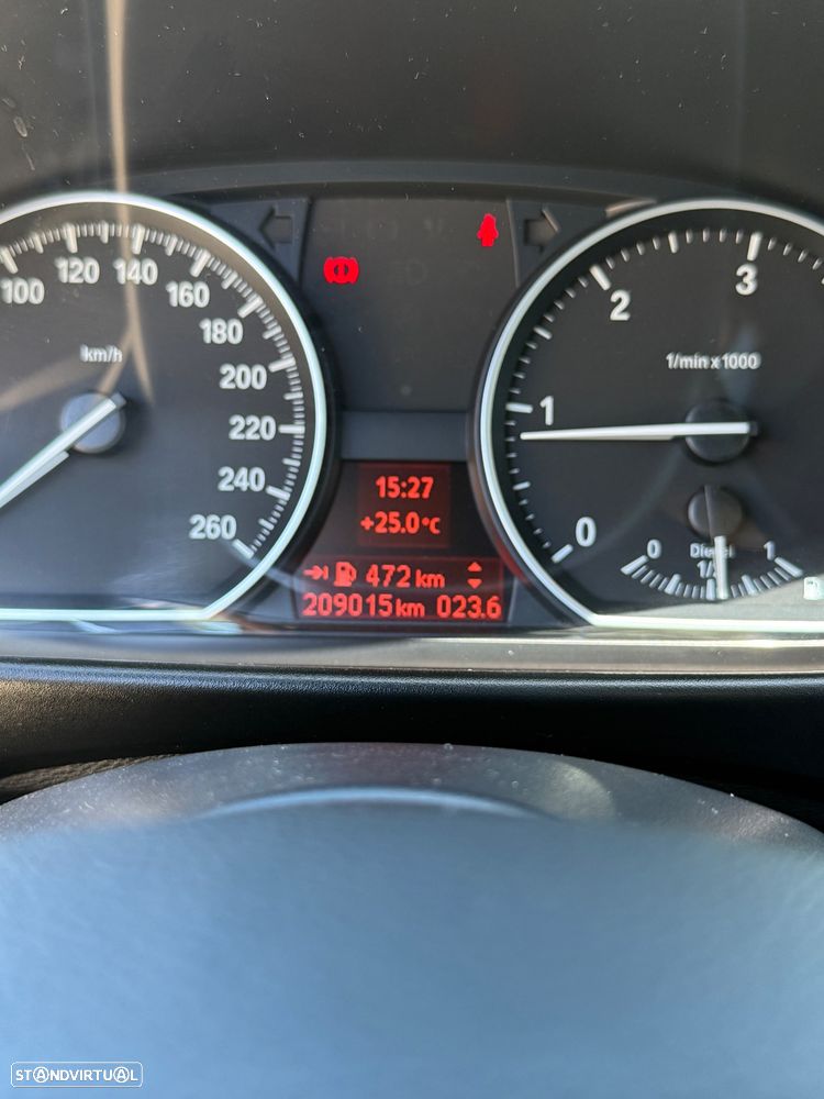 BMW 123 d Coupe - 25
