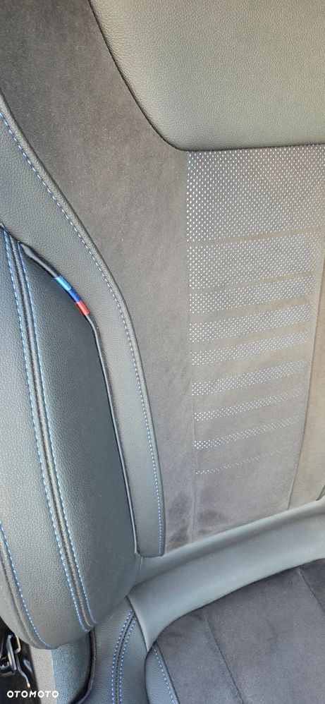 BMW Seria 3 318i M Sport - 11