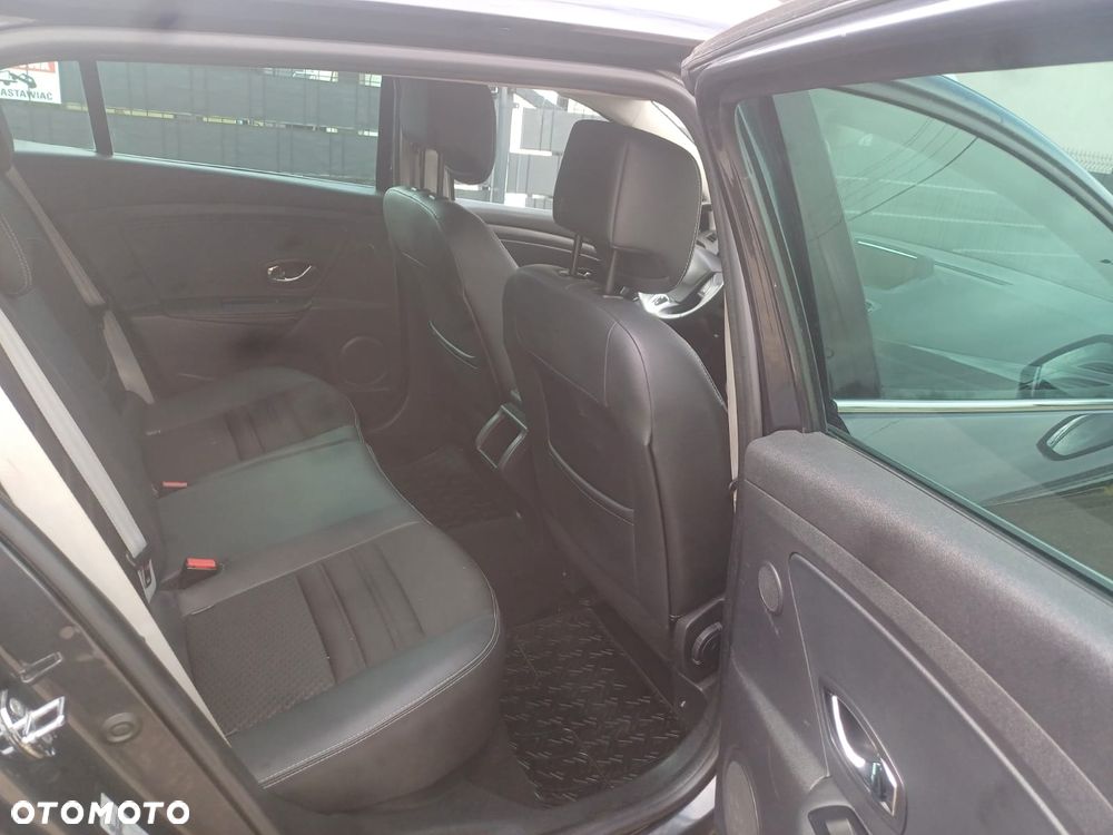 Renault Megane ENERGY dCi 110 Start & Stop Paris Business - 14