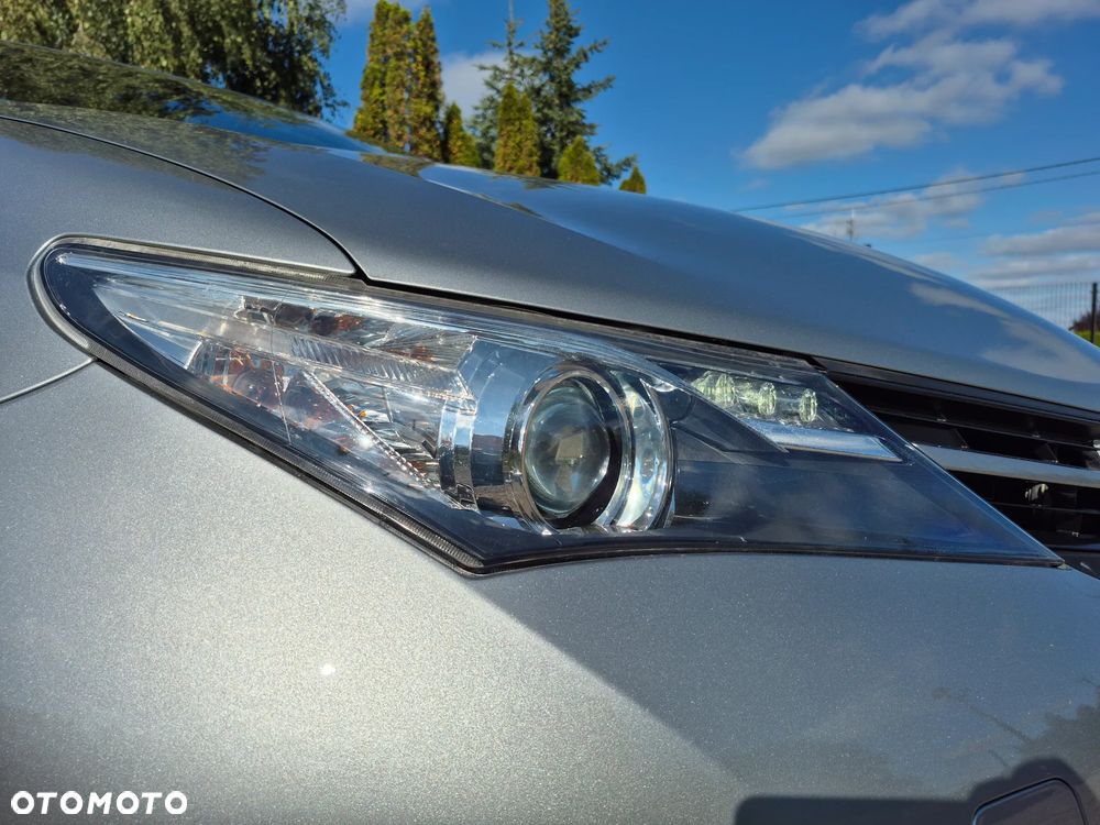 Toyota Auris 1.33 VVT-i Premium - 31