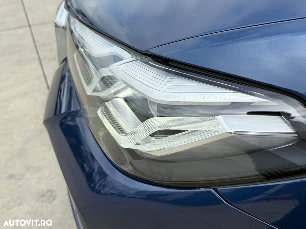 BMW Seria 5 530e Aut. - 29