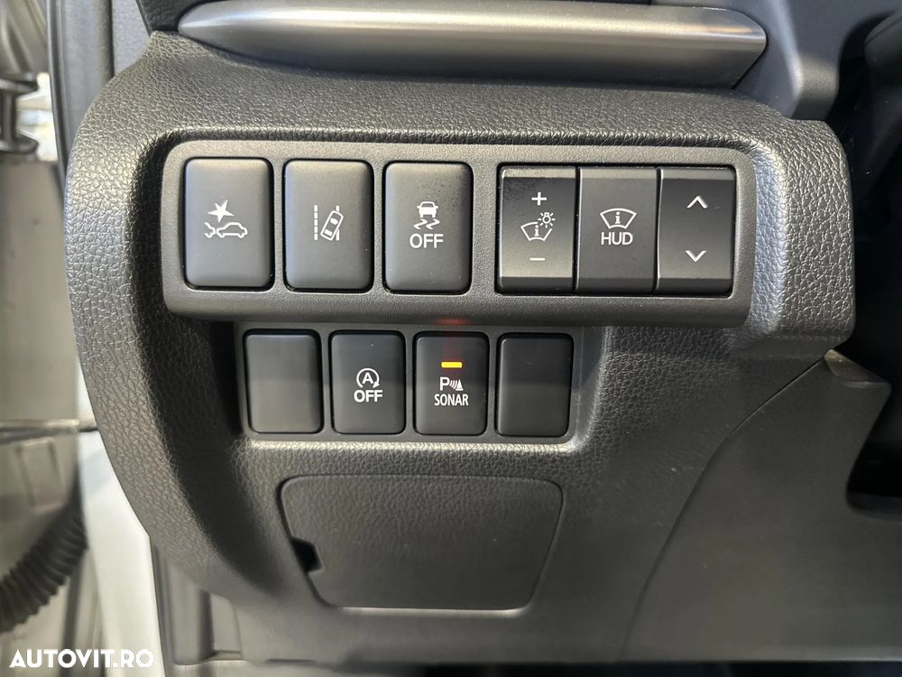 Mitsubishi Eclipse-Cross - 15