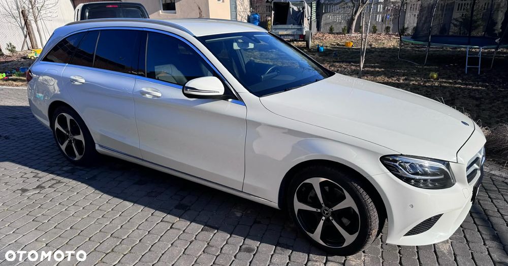 Mercedes-Benz Klasa C 220 d 4MATIC 9G-TRONIC - 4