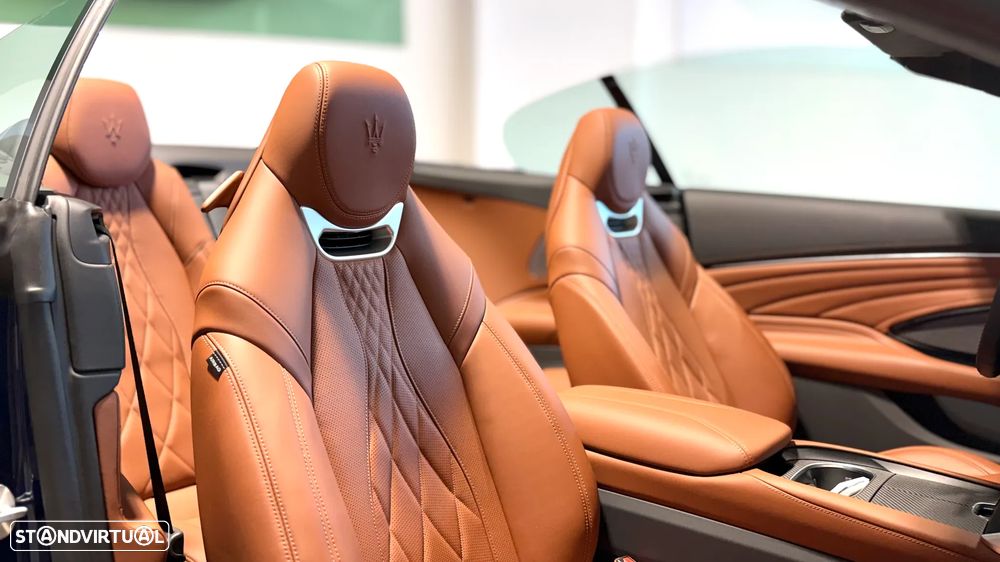 Maserati Grancabrio 3.0 V6 Trofeo - 19