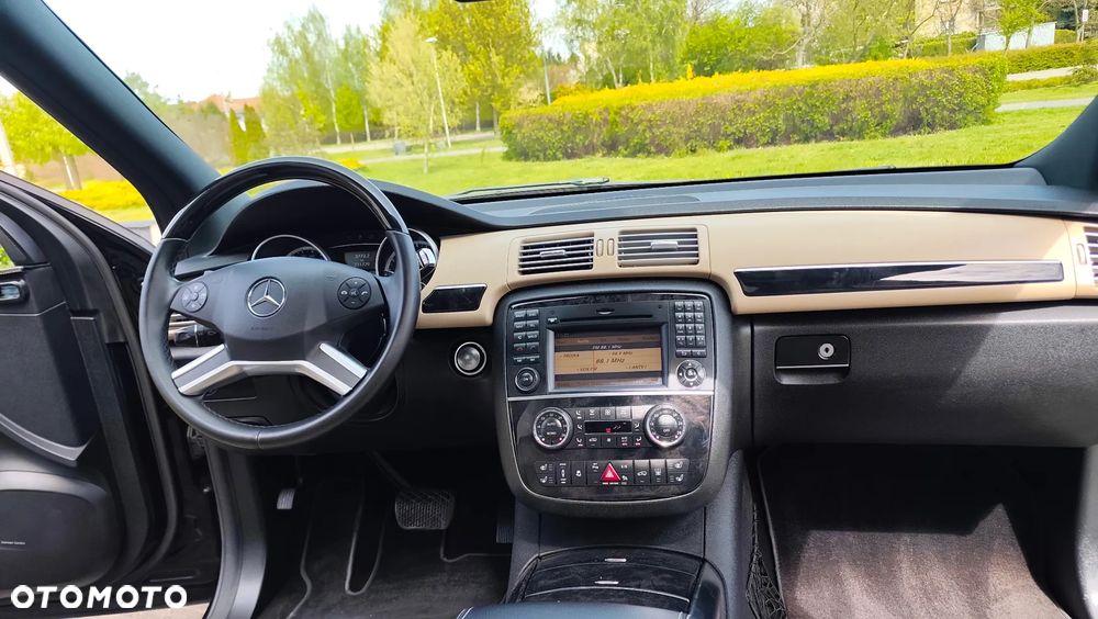 Mercedes-Benz Klasa R 350 4Matic 7G-TRONIC Travel Edition - 16