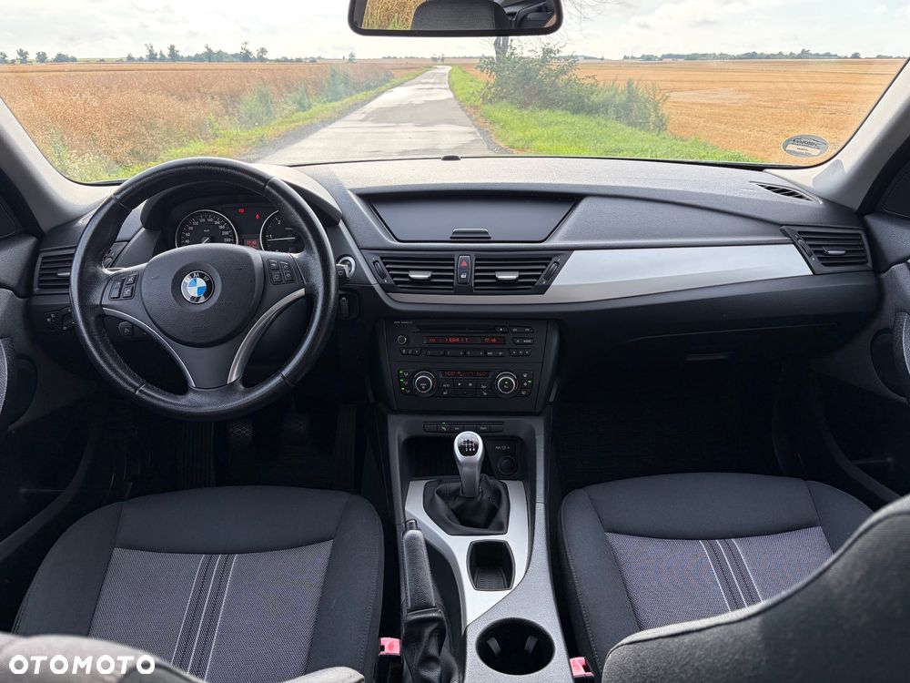 BMW X1 sDrive18d - 9