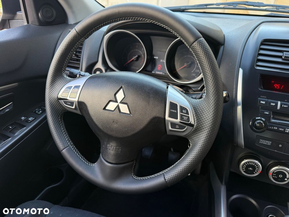 Mitsubishi ASX - 40