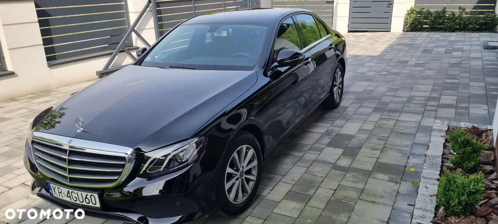 Mercedes-Benz Klasa E 220 d 4-Matic 9G-TRONIC - 1