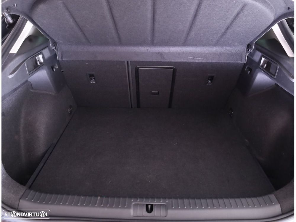Cupra Formentor 1.4 e-Hybrid DSG - 11