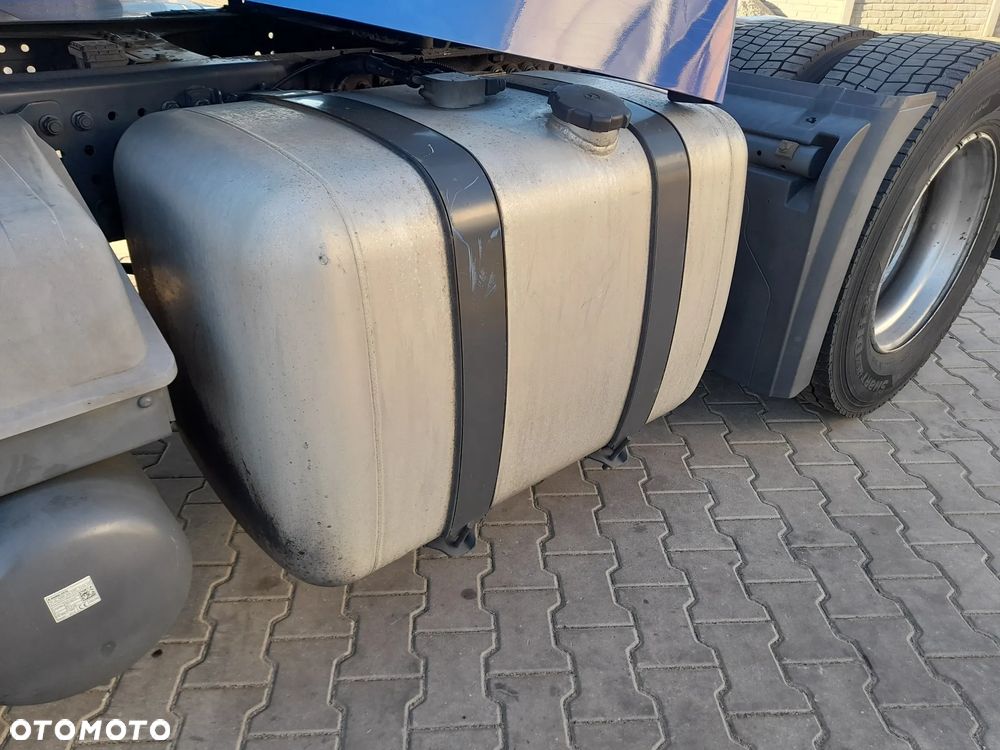 Zbiornik paliwa kpl. Actros MP4 Standard 390L - 2