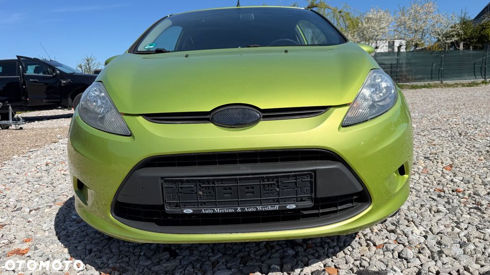 Ford Fiesta 1.25 Champions Edition - 23