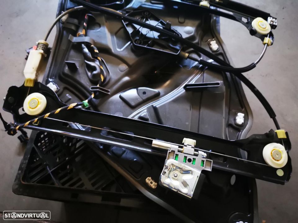 VW PASSAT CC ELEVADOR TRÁS ESQUERDO - E064 - 5