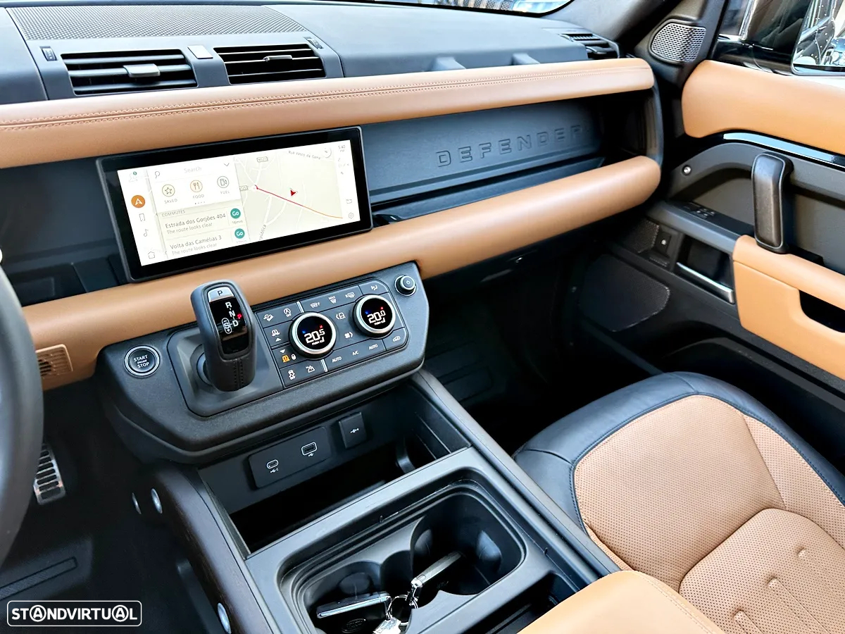 Land Rover Defender 110 P400 X - 16