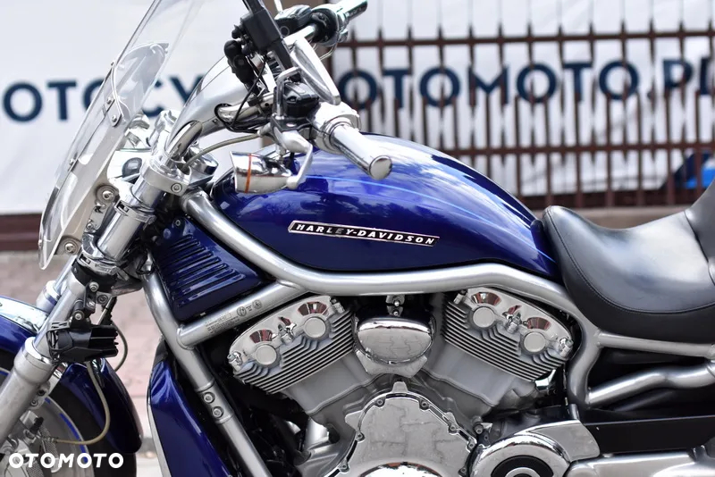 Harley-Davidson V-Rod Street Rod - 21