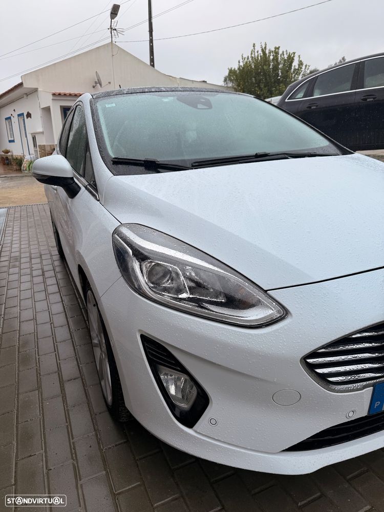 Ford Fiesta 1.0 EcoBoost Titanium - 10