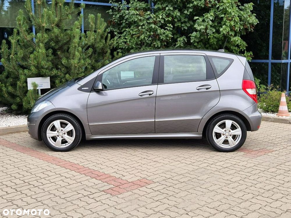 Mercedes-Benz Klasa A 180 BlueEFFICIENCY Avantgarde - 11