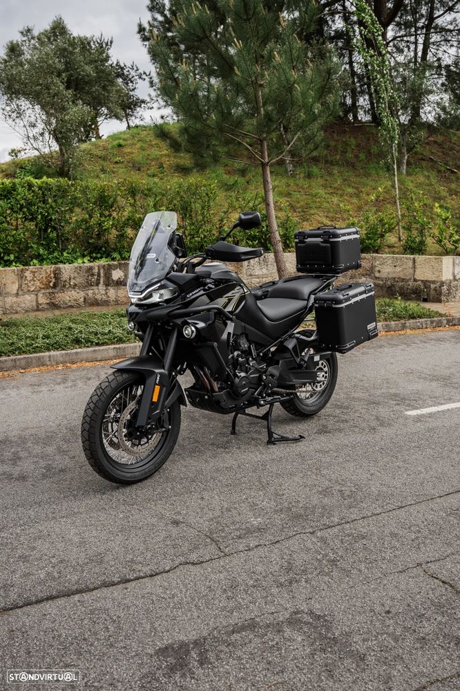 CF Moto 800MT Explore - 1