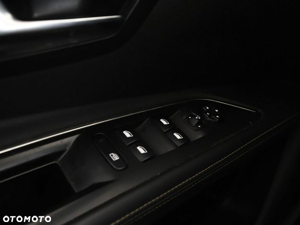 Peugeot 5008 2.0 BlueHDi GT S&S EAT8 - 37