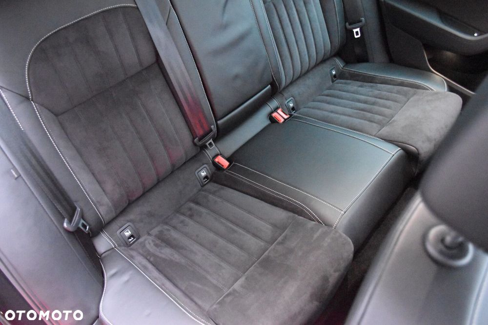 Skoda Superb 2.0 TSI Style DSG - 34