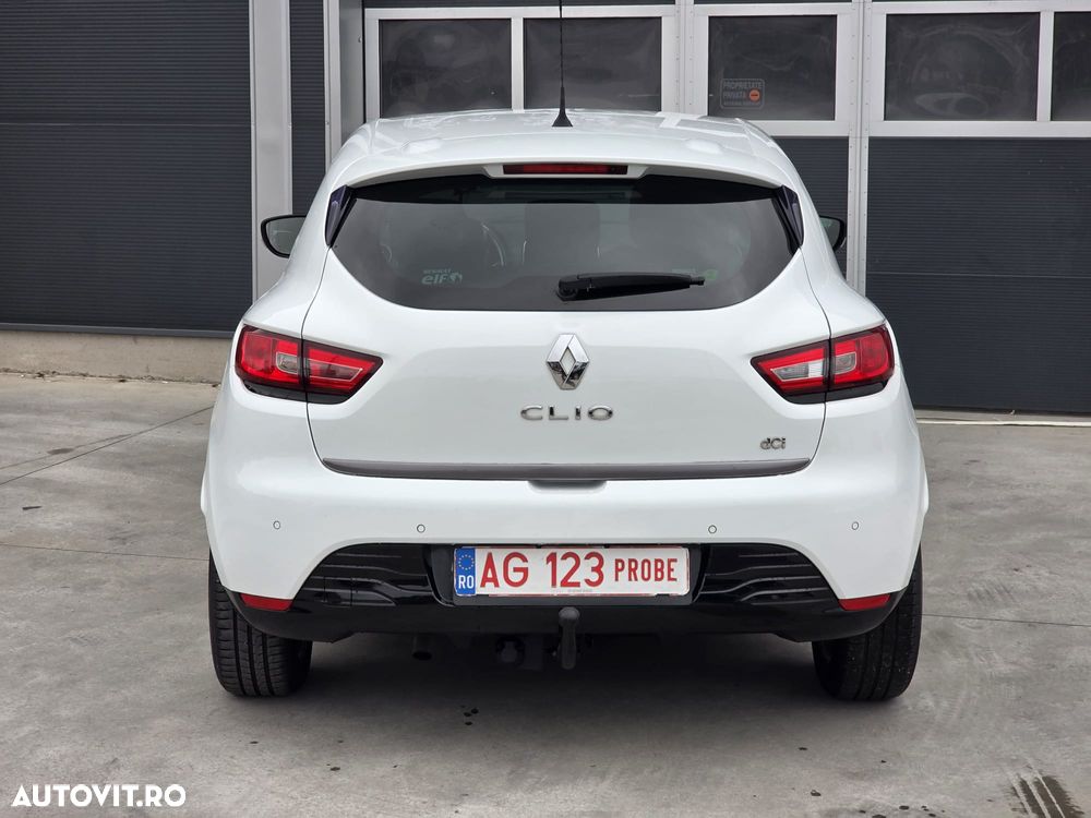 Renault Clio III 1.5dCi Night&Day - 5