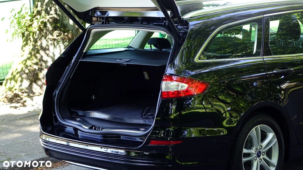 Ford Mondeo - 33