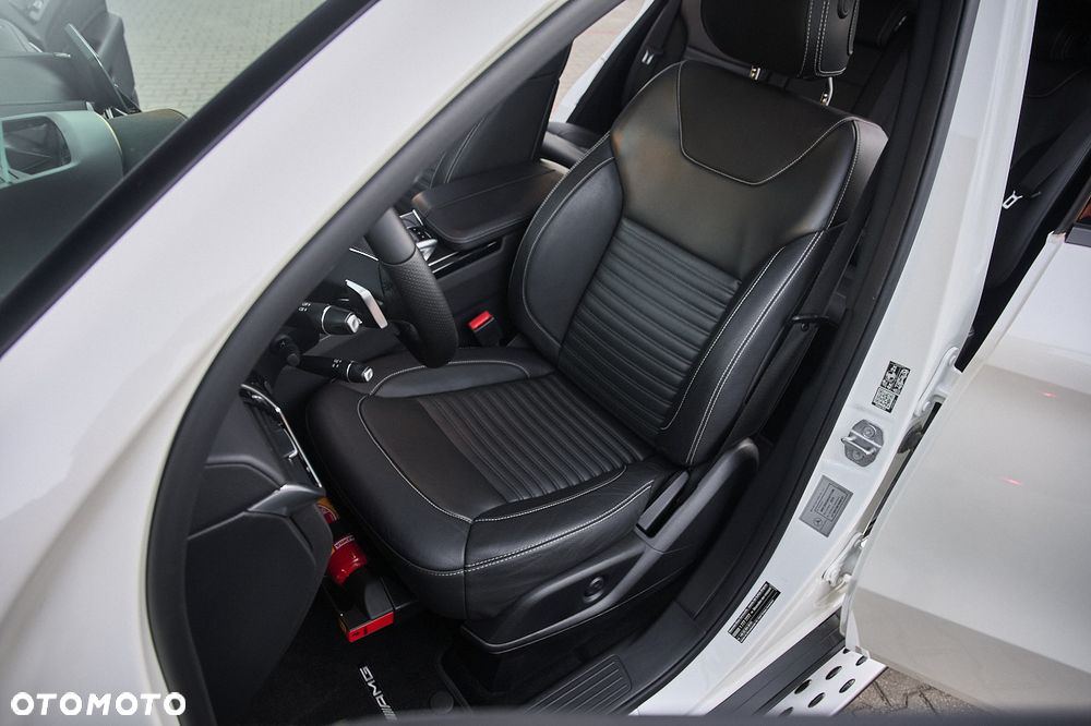 Mercedes-Benz GLE - 21