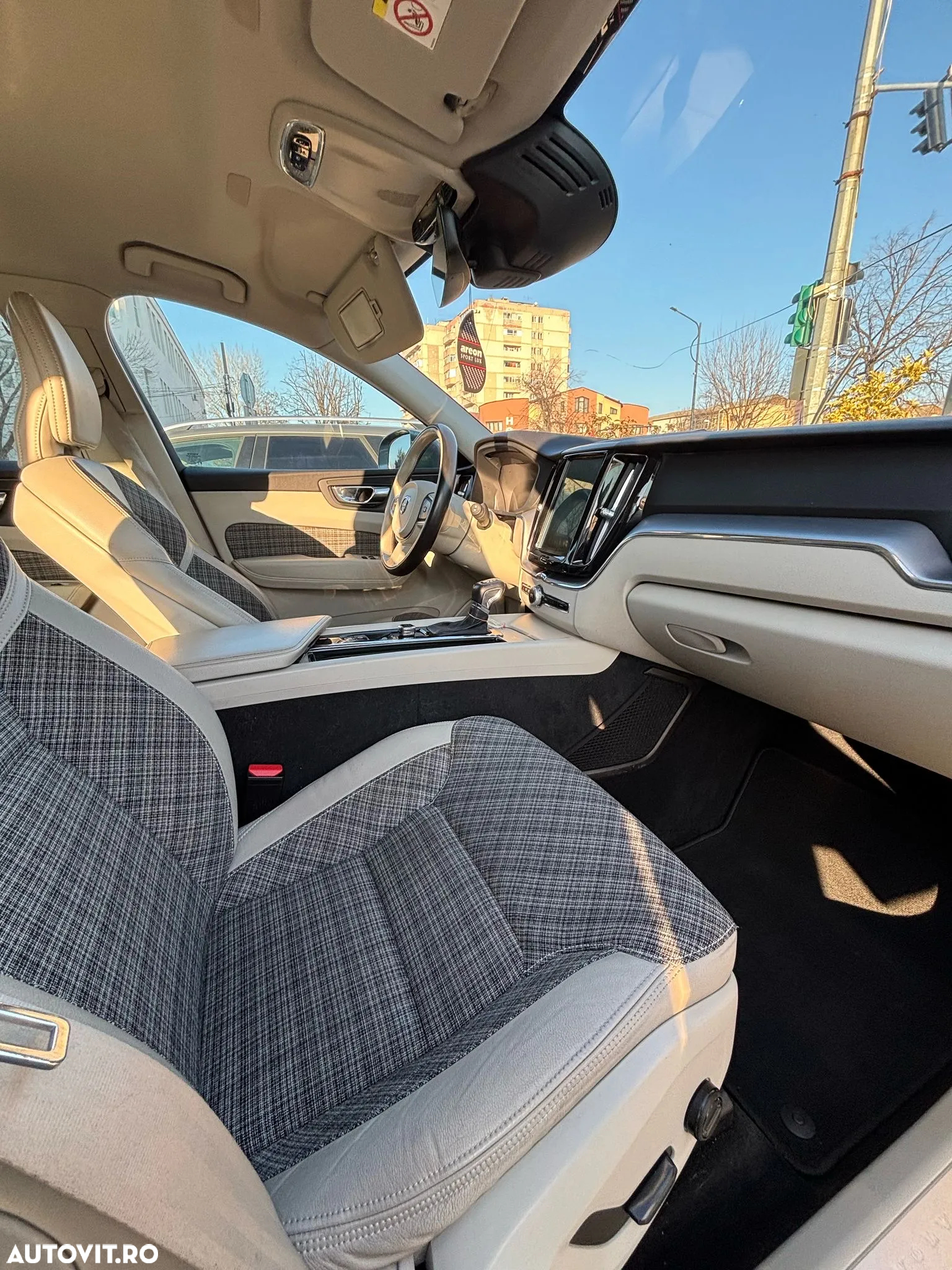 Volvo XC 60 D4 Inscription - 18
