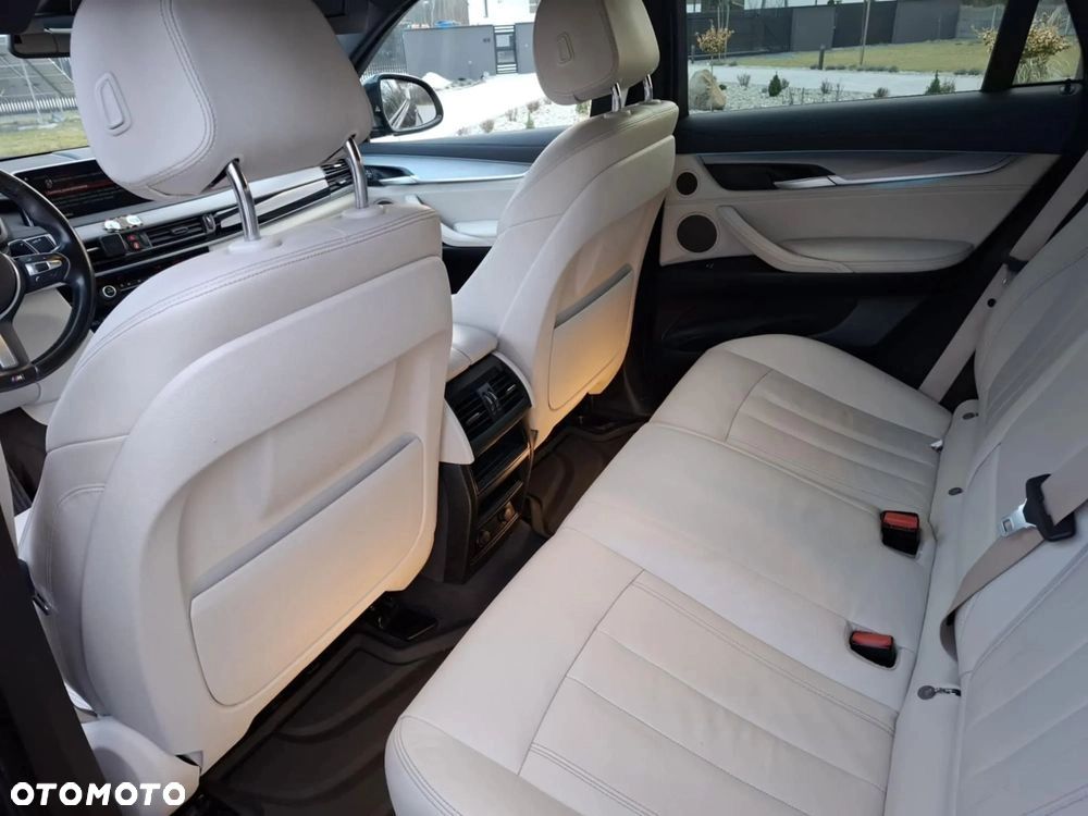 BMW X6 xDrive30d - 9