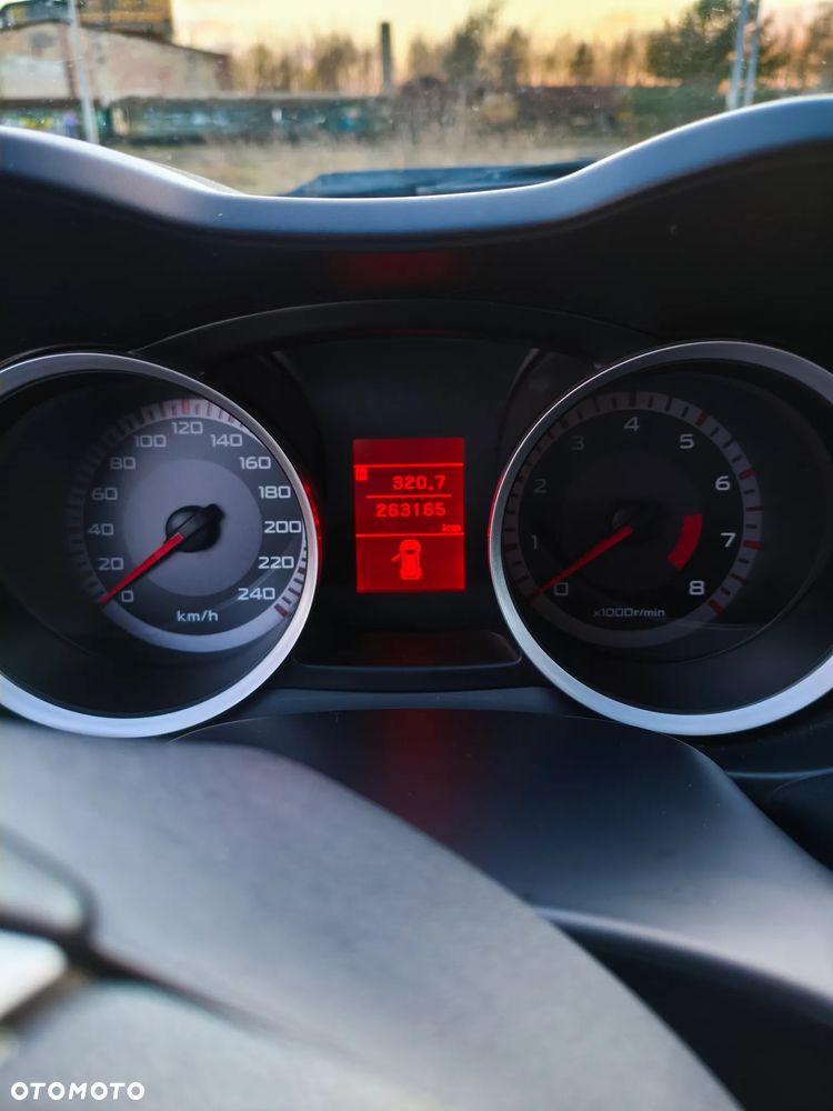 Mitsubishi Lancer 1.8 Inform - 18