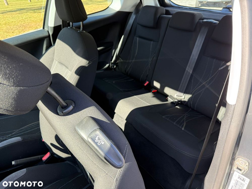 Peugeot 208 95 VTI Active - 29