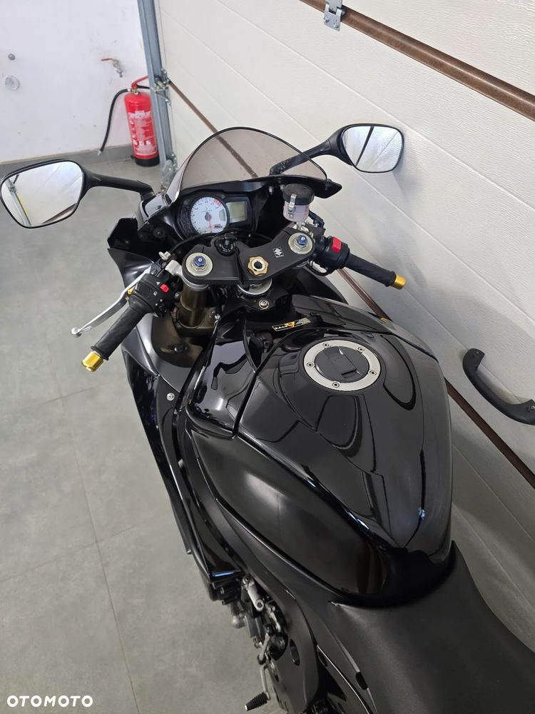 Suzuki GSX-R - 21