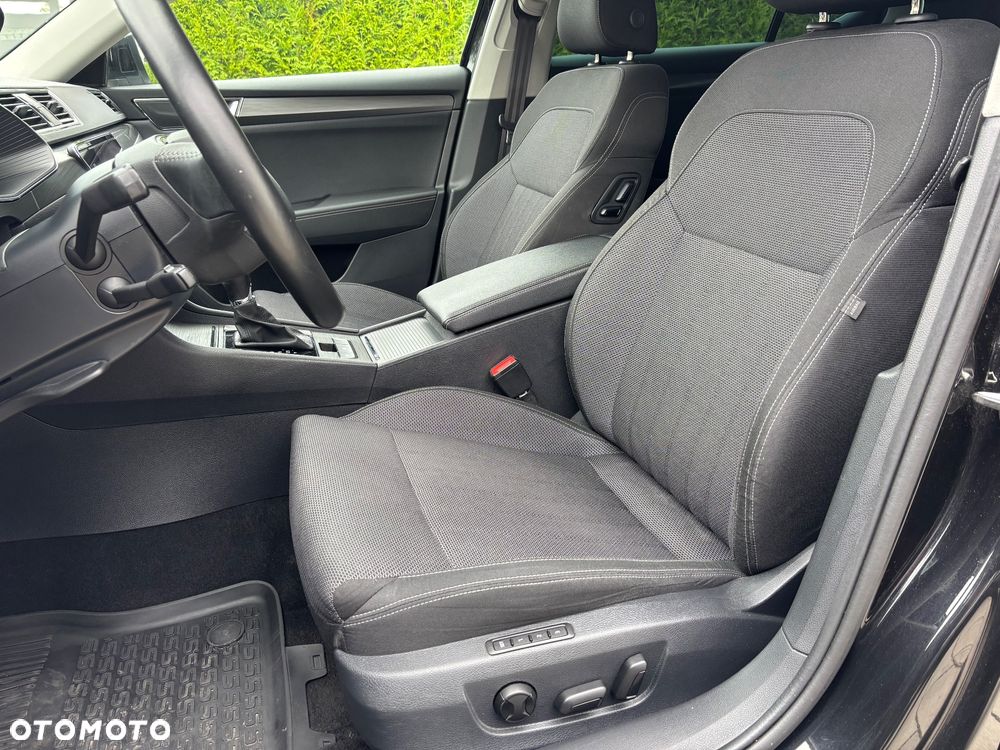 Skoda Superb 2.0 TDI SCR Style DSG - 19