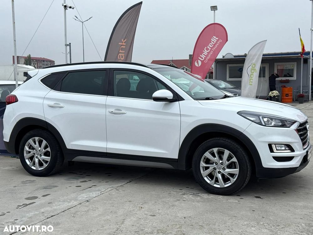 Hyundai Tucson blue 1.6 CRDi 2WD DCT Premium - 32