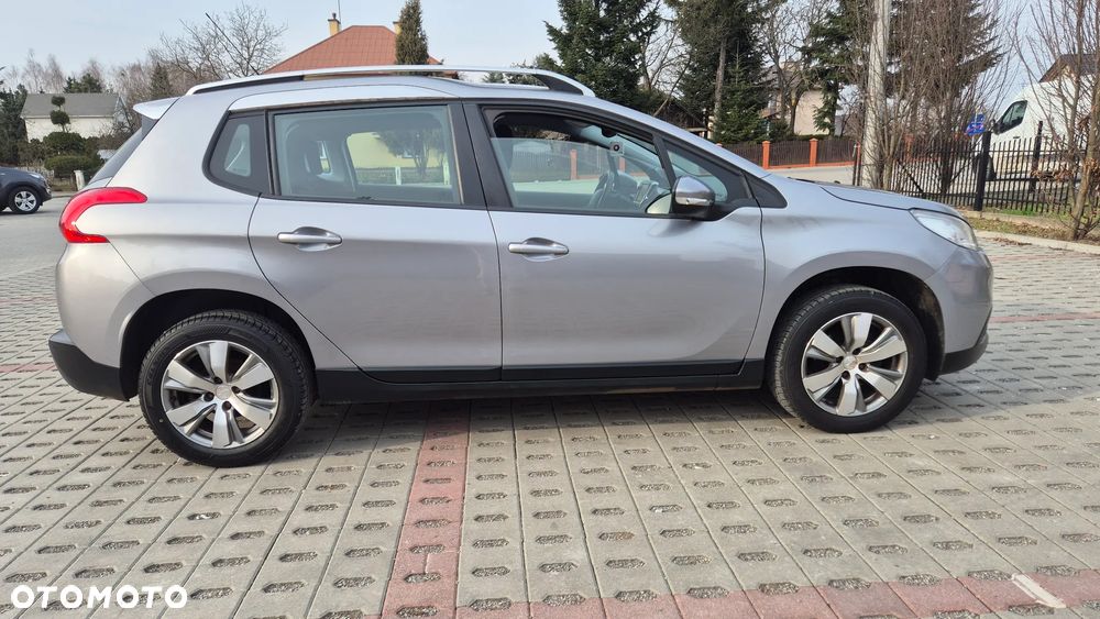 Peugeot 2008 PureTech 82 Access - 27